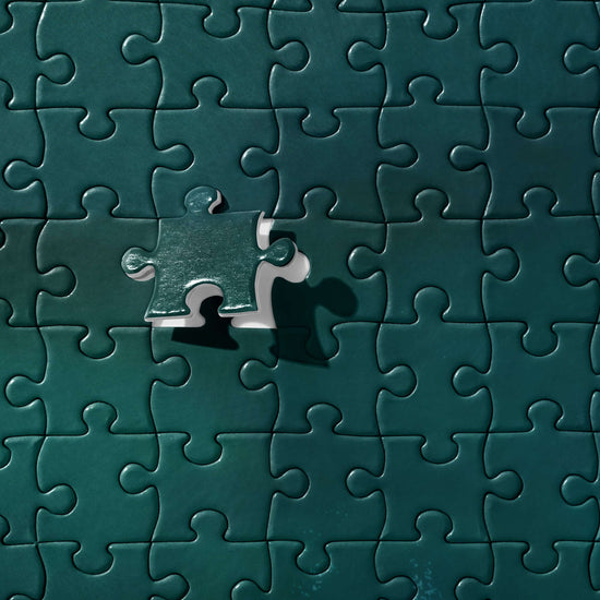 Solitary Emerald Wave Puzzle - Above 30A Gallery